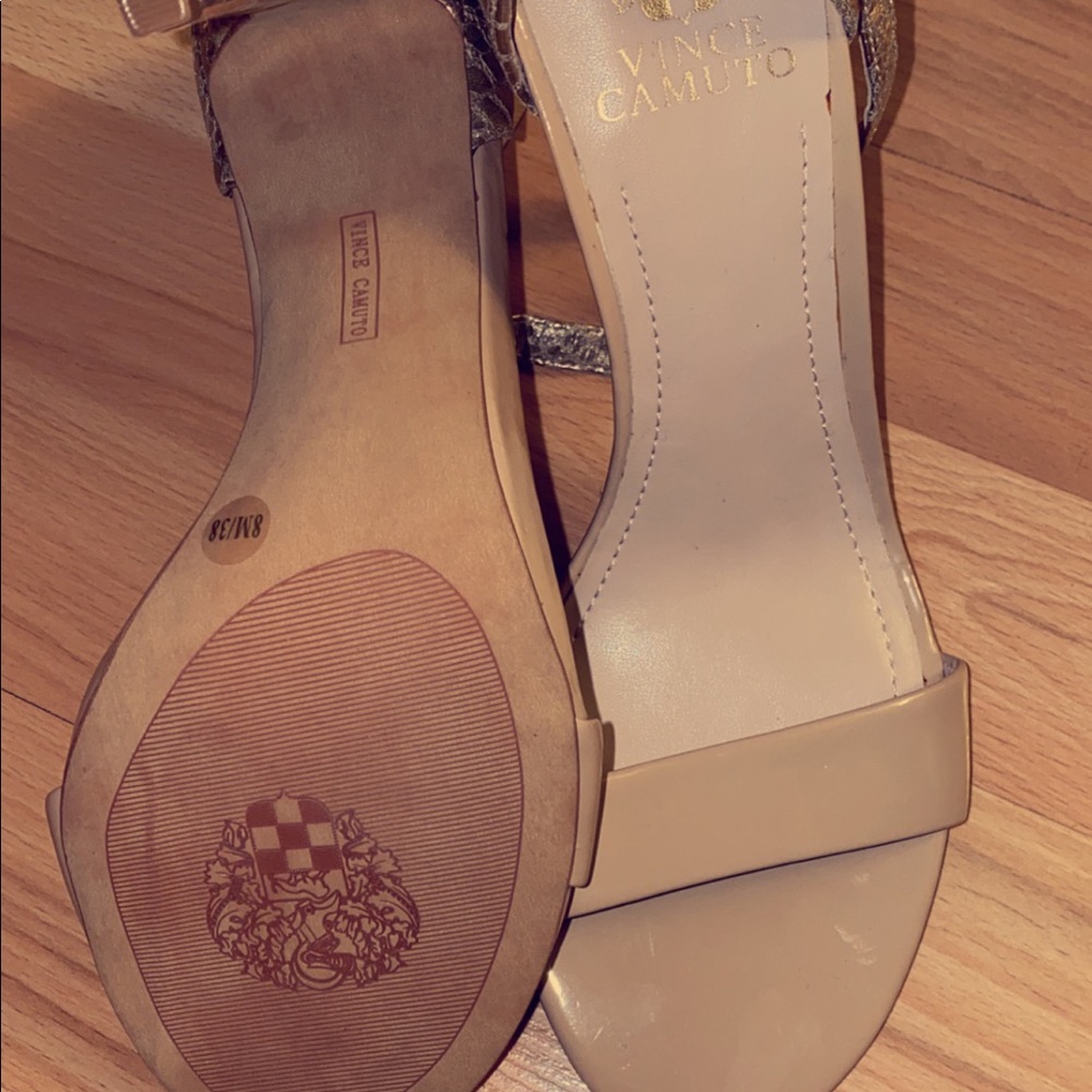 Brand new Vince camuto heels - Picture 2 of 3